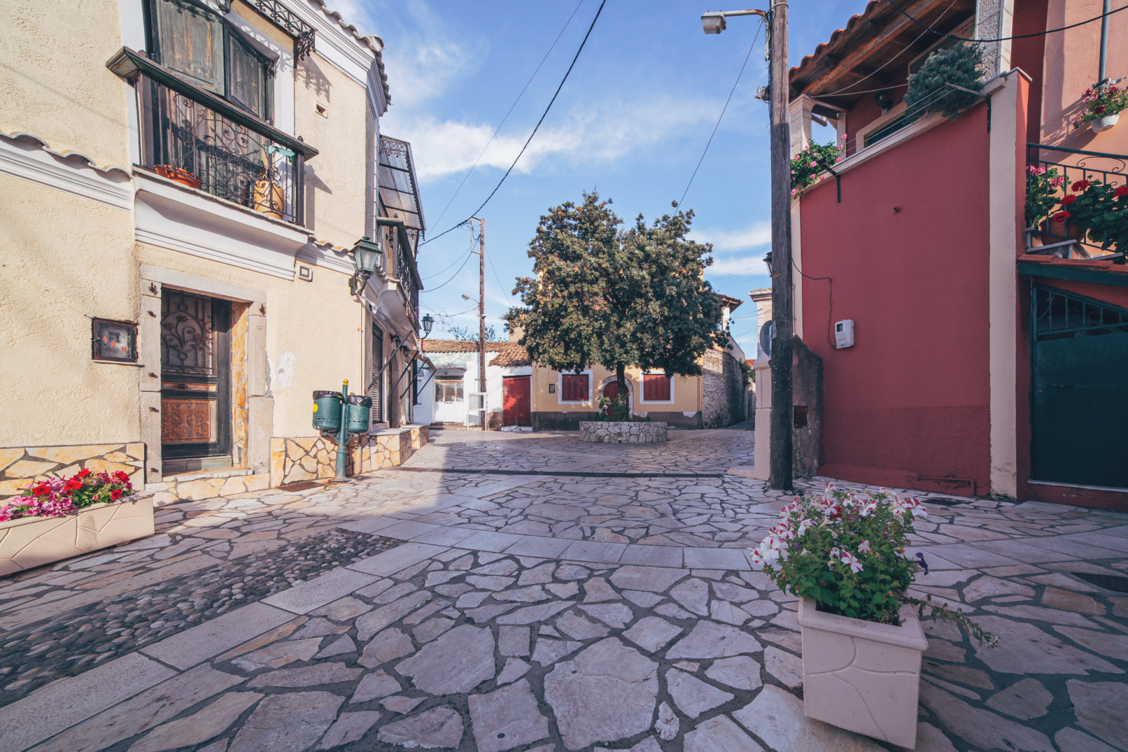 Makrades Μακραδες